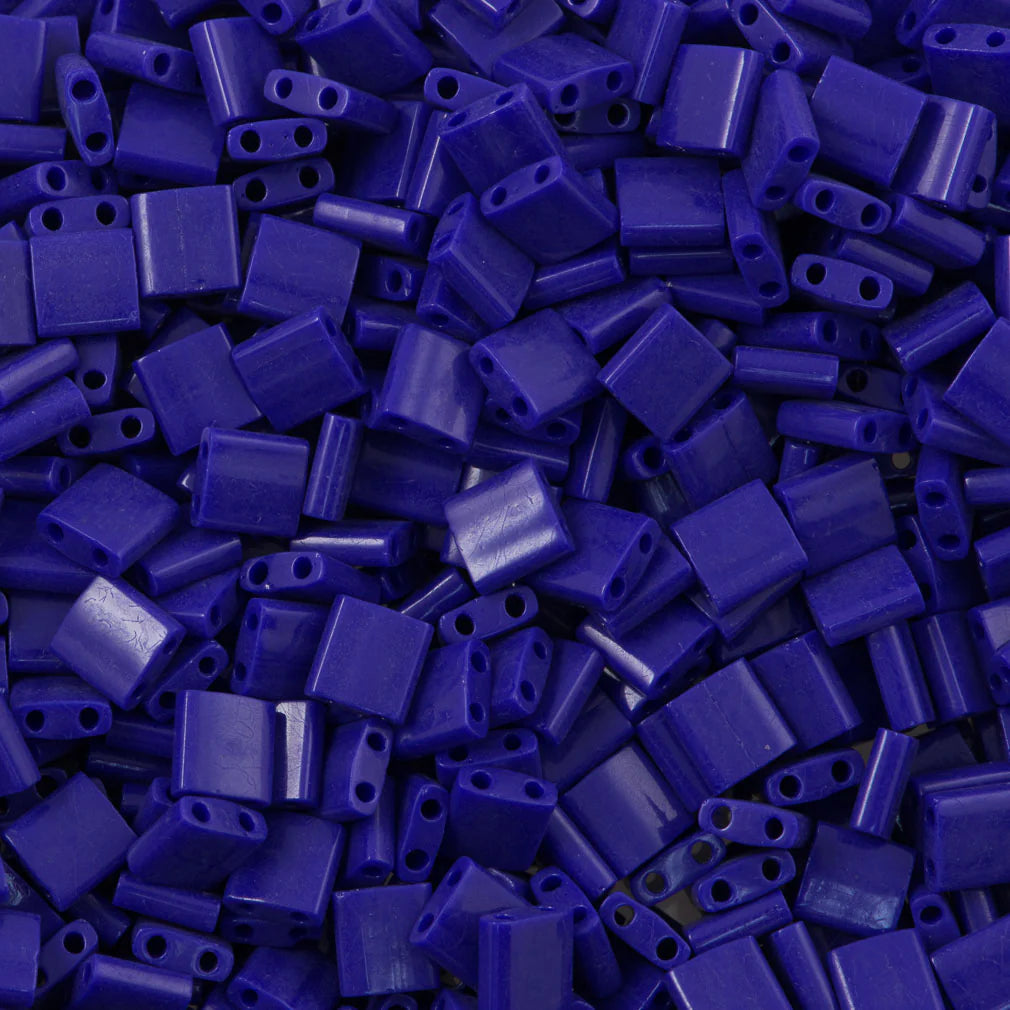 5gr Tilas Miyuki 5x5mm Opaque cobalt 0414