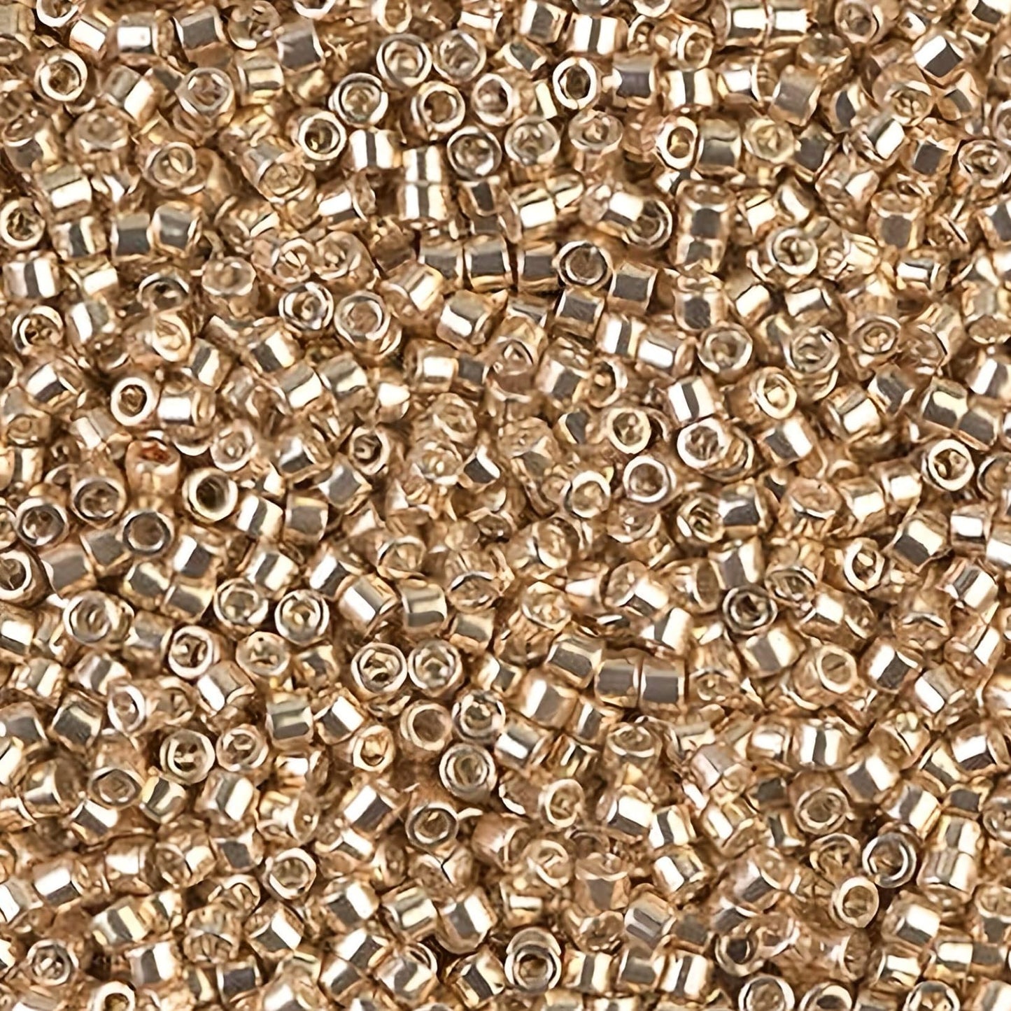 5gr Délica Miyuki 11/0 Galvanized champagne DB 0433