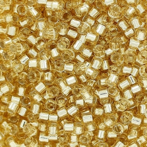 5gr Délica Miyuki 11/0 Crystal ivory silver lined DB 1212