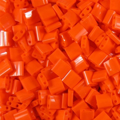 5gr Tilas Miyuki 5x5mm Opaque orange 0406