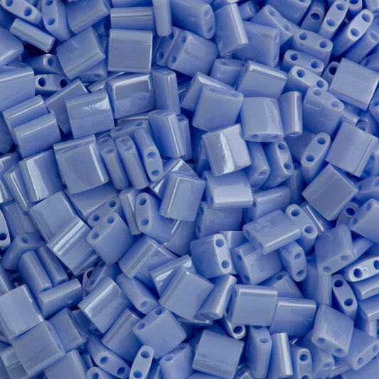 5gr Tilas Miyuki 5x5mm Opaque light blue luster 0446