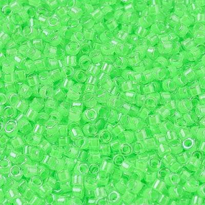 5gr Délica Miyuki 11/0 Luminous mint green DB 2040