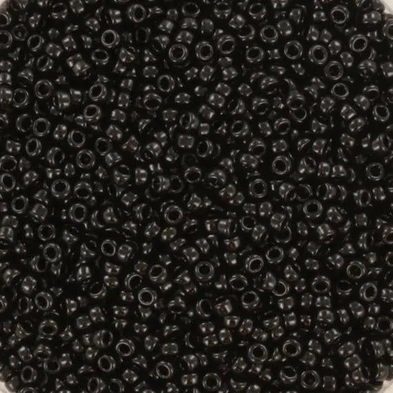 10gr Rocailles Miyuki 11/0 Opaque jet 401